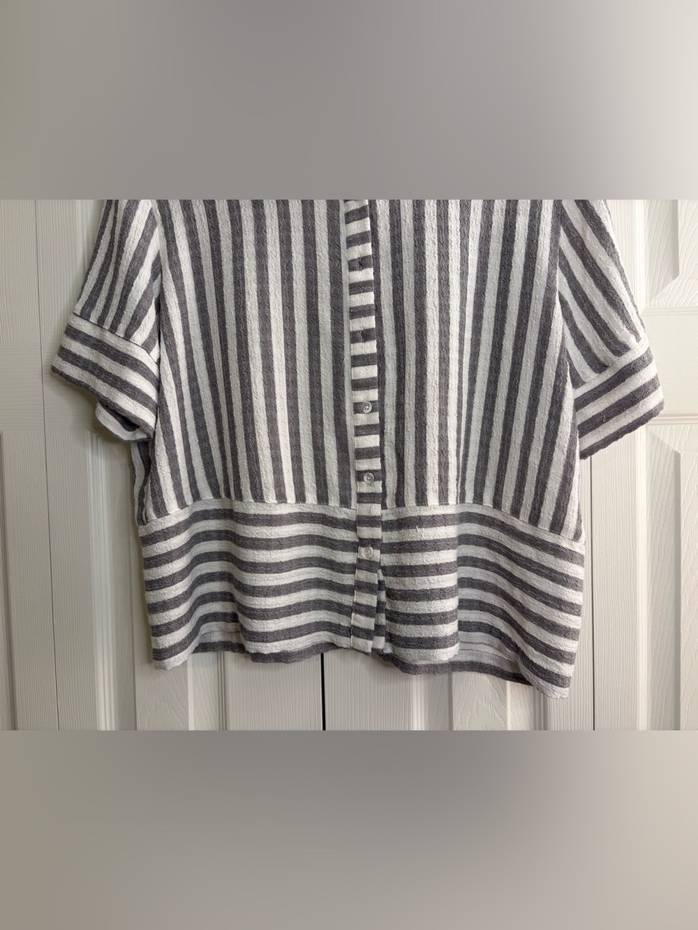 Women’s Jane and Delancey striped short sleeve button down shirt size XL - Picture 3 of 10